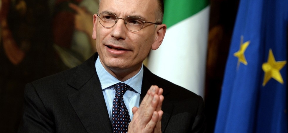 Pompeo ve Çavuşoğlu NATO toplantısında gerildi!